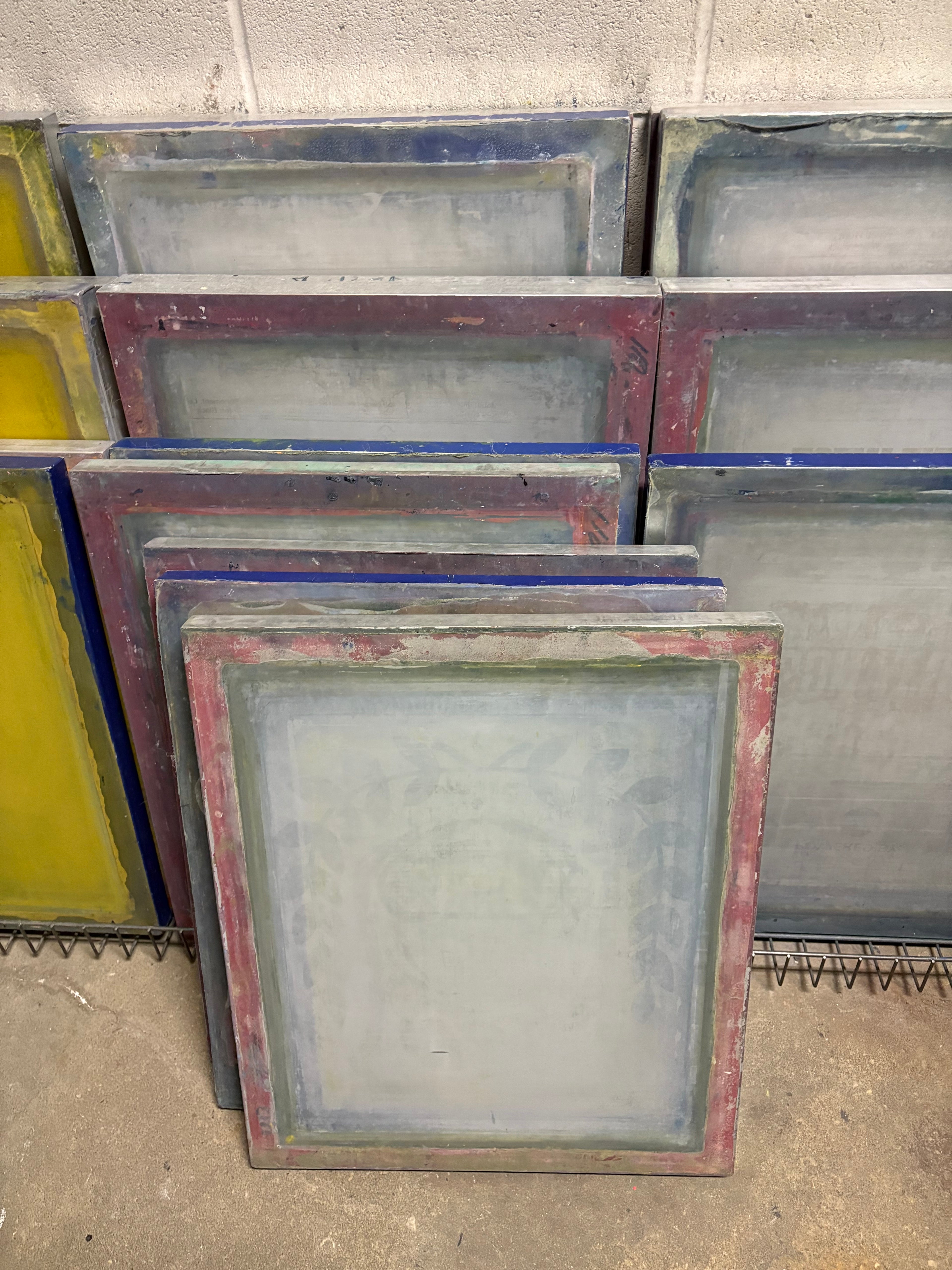 65 BARE 20×24 ALUMINUM FRAMES – Perfect for Roller or Static – Clean &amp; Ready!