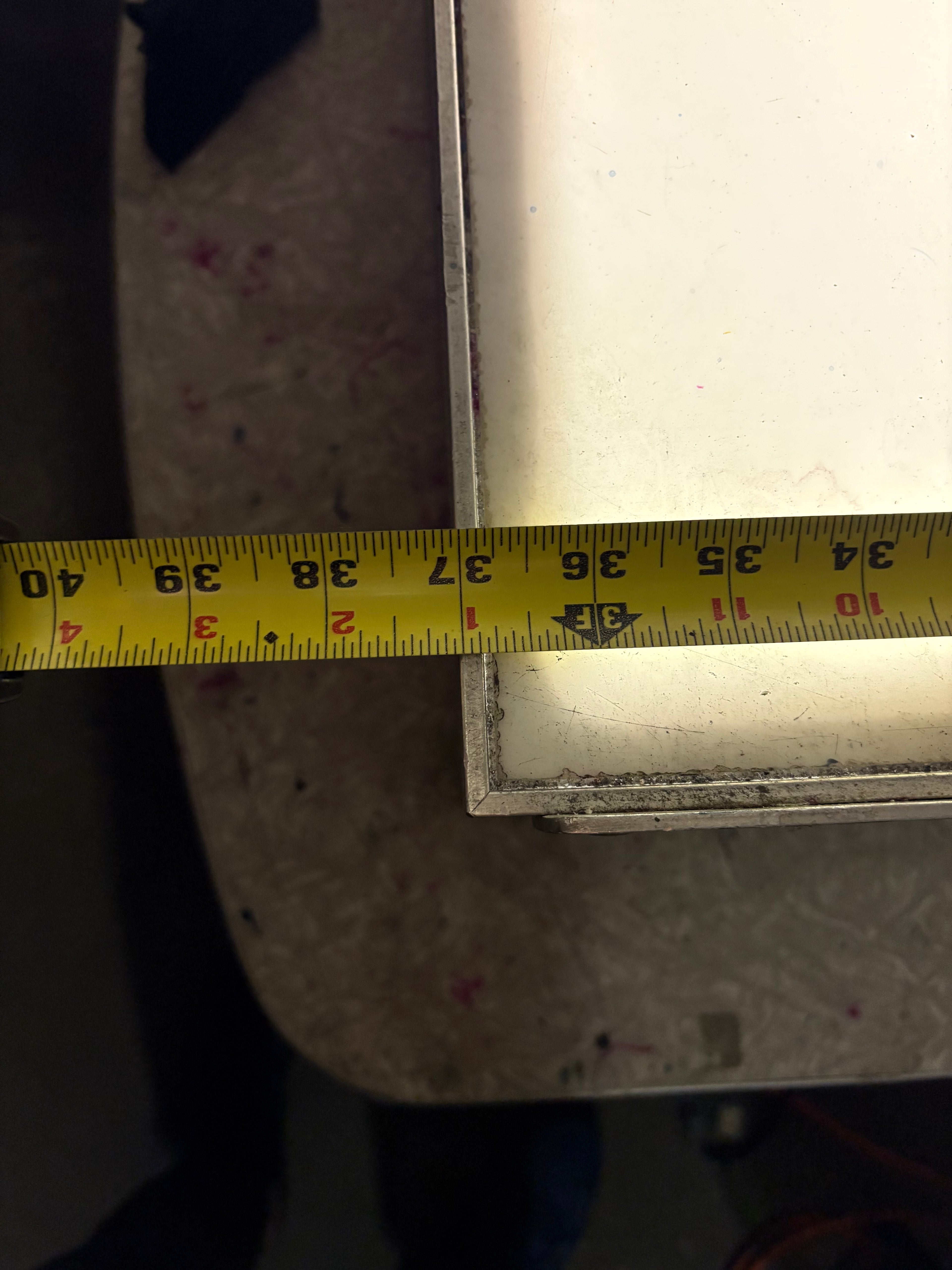 Unbranded Emulsion Flood Light Box – 37'W x 26'D, Bulbs Fire Hot for Screen Prep!